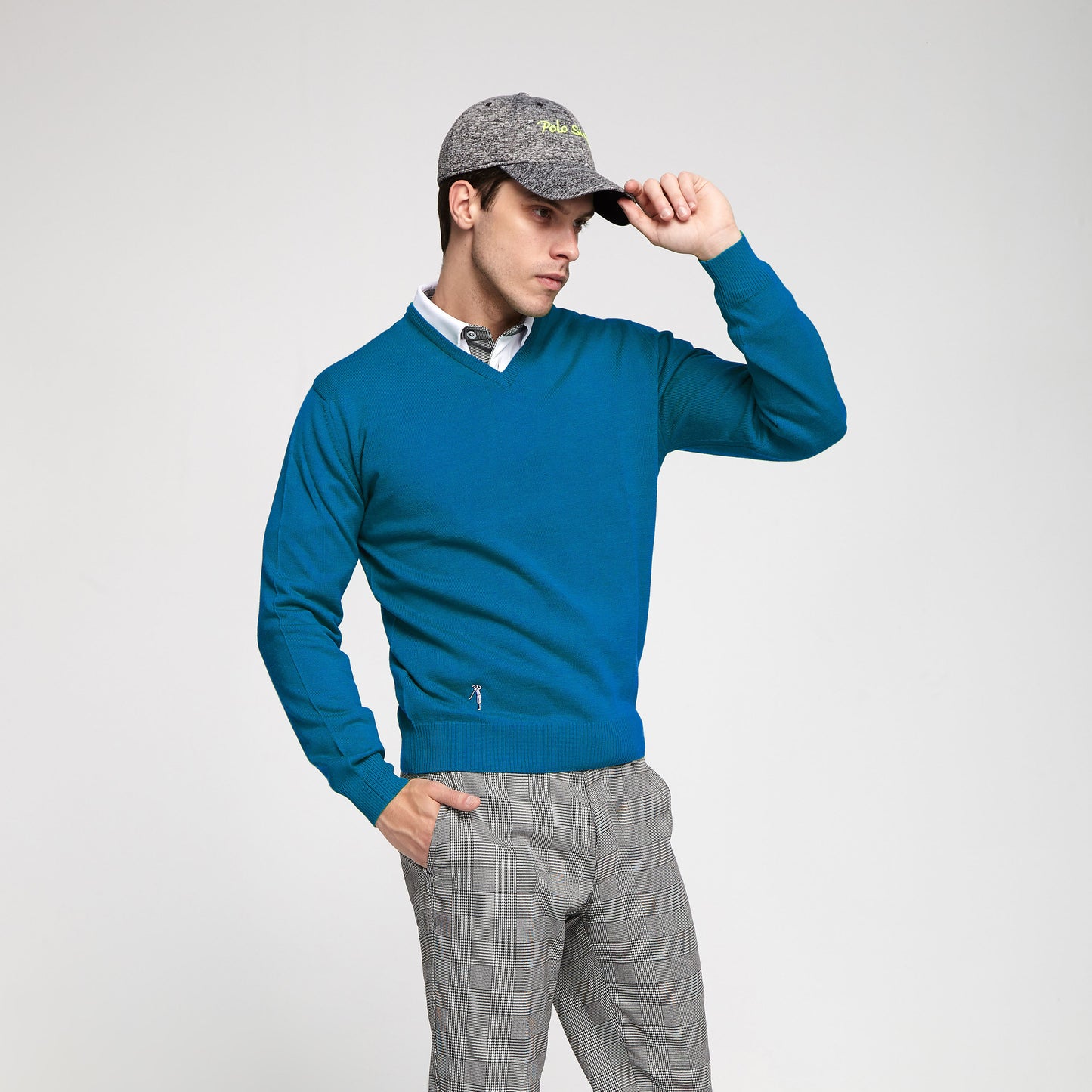 Jersey de Hombre de Lana Merino Cuello Pico | Color Jeans, Elegancia y Confort
